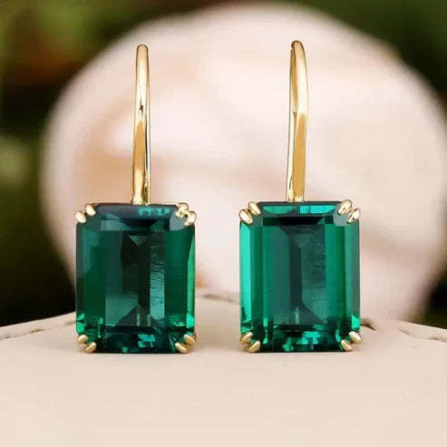 Viviana Corval Studs