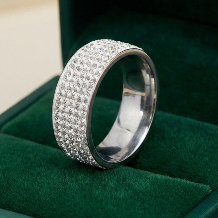 Pavelli Gemstone-Embellished Band Ring