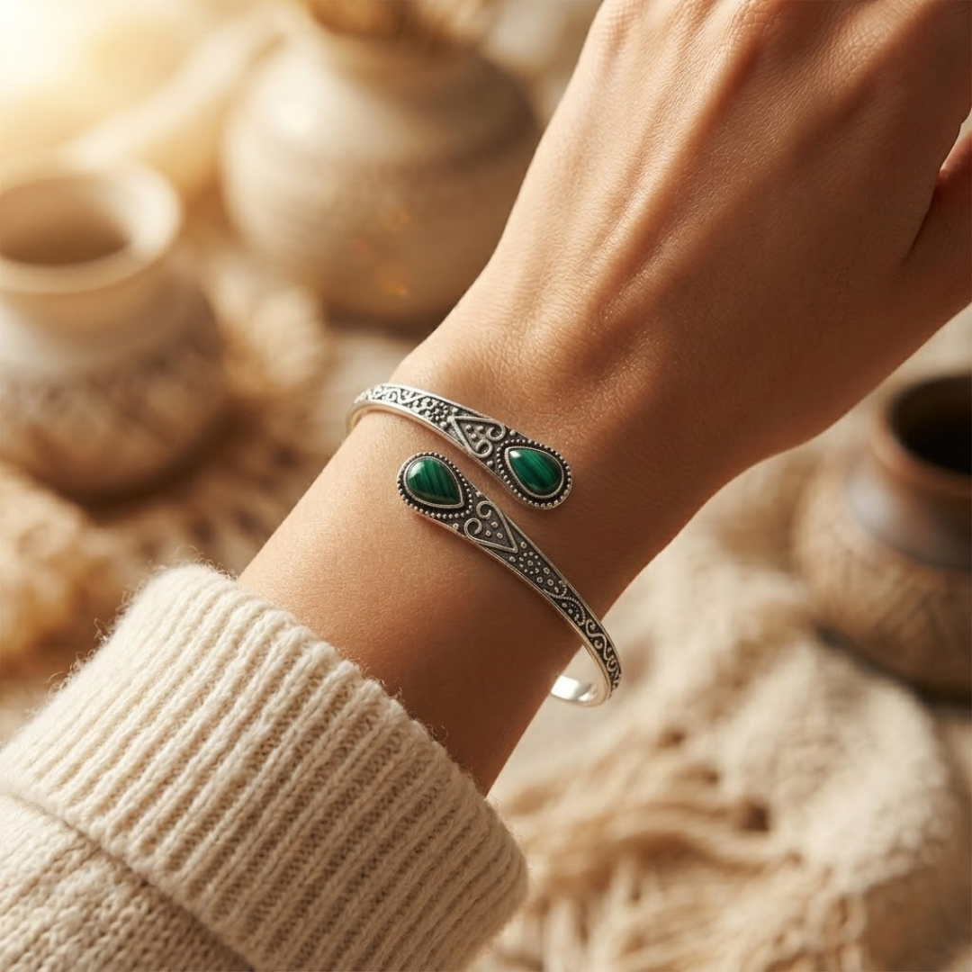 Vintage Silver Emerald Bangle