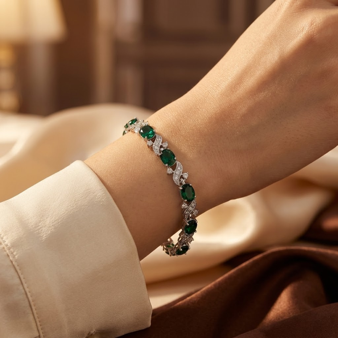 Retro Silver Emerald Link Bracelet