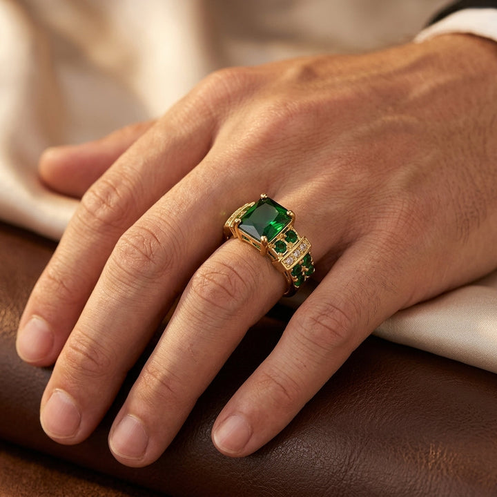 Emerald-Accented Geometric Ring in Gold