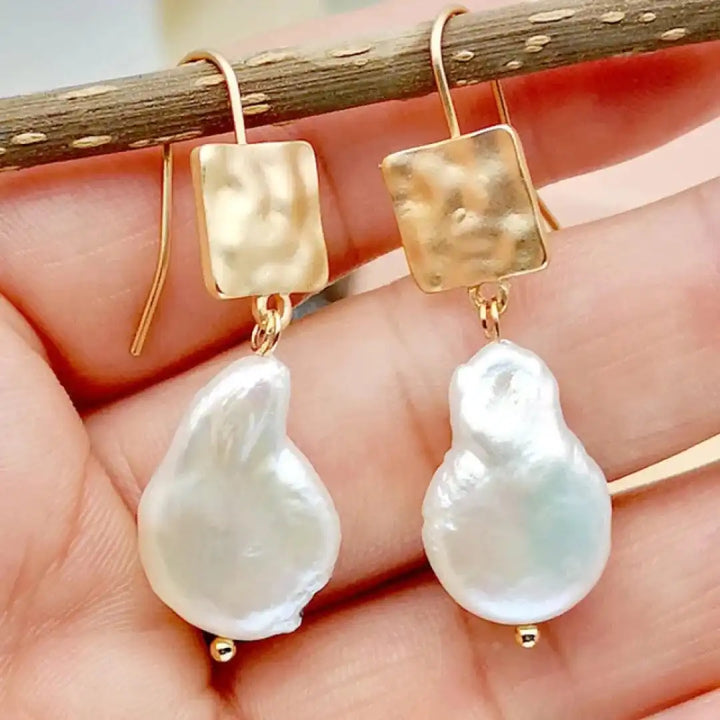 Retro-Style Freshwater Pearl Earrings