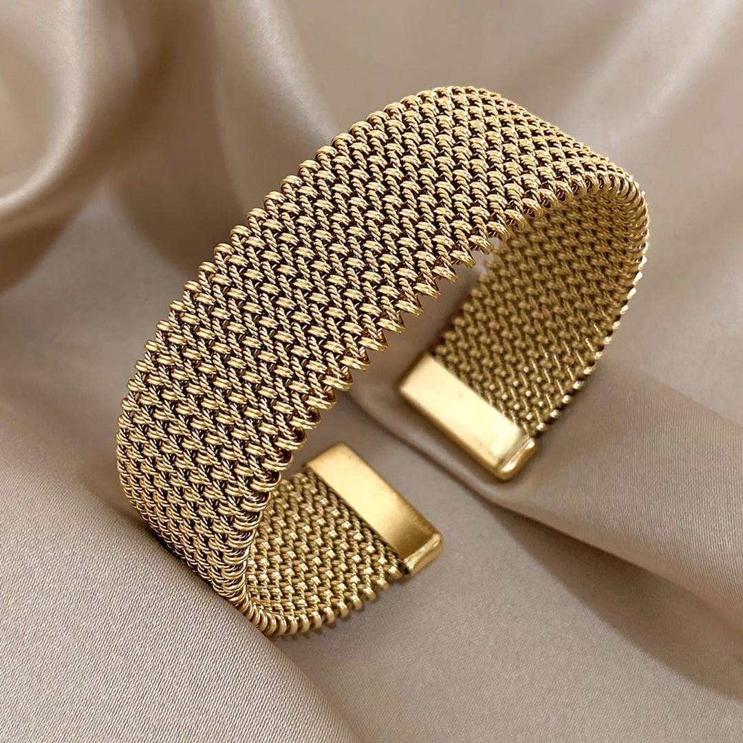 Adjustable Gold-Plated Braided Bracelet