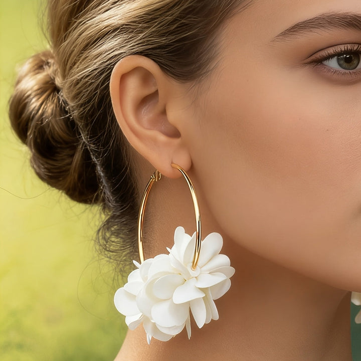 Elegant Floral Earrings with a Touch of Class