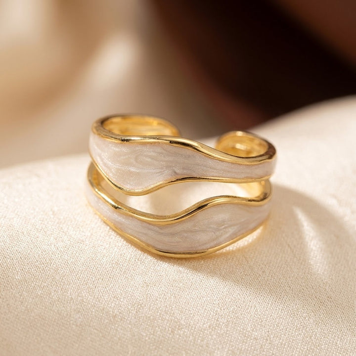 Elegant Silver and Gold Cuff Ring