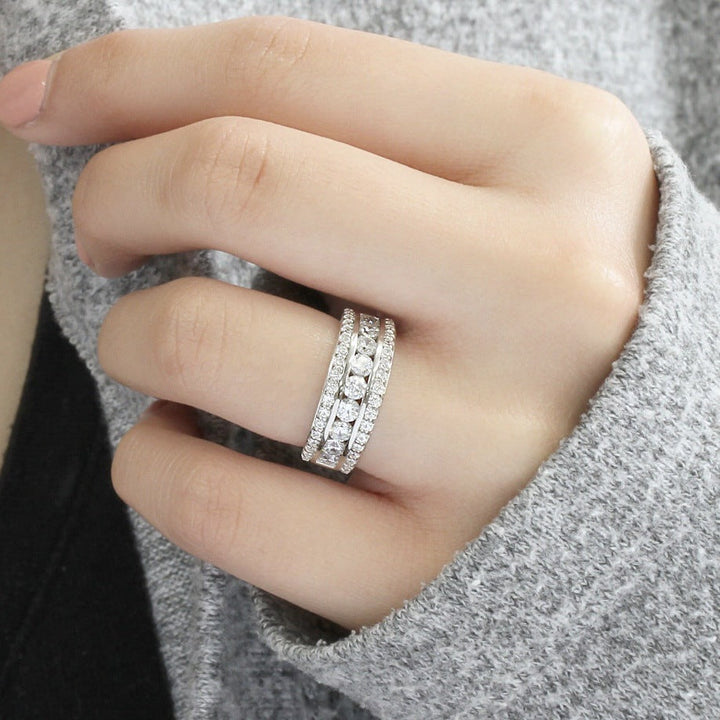 Elegant Silver Gemstone Ring
