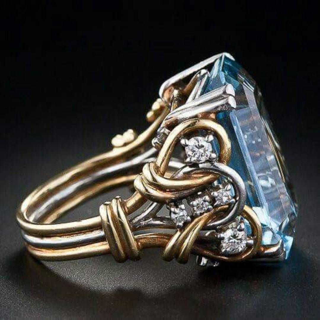 Retro-Style Blue Zirconia Stackable Gold Ring