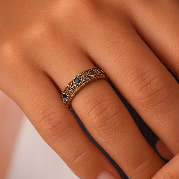 Unique Elegant Blue Zirconia Leaf Band
