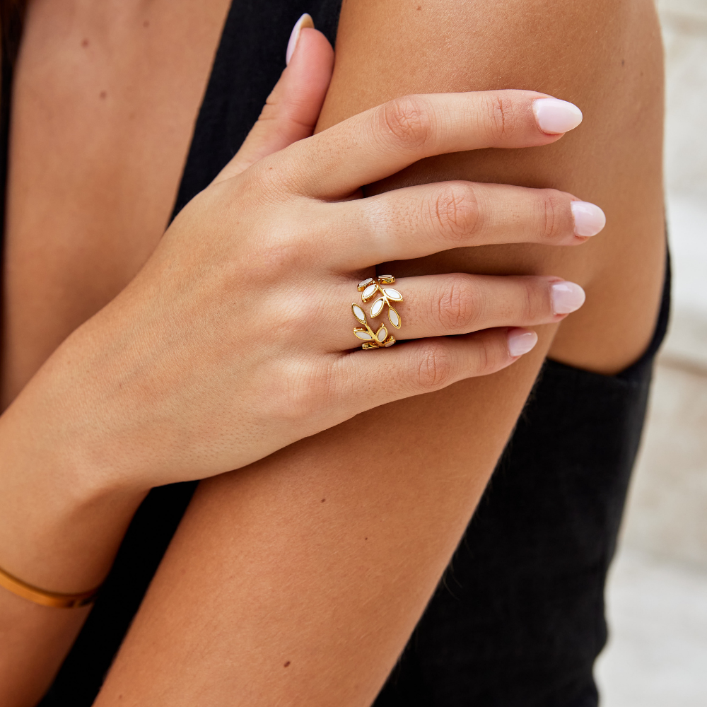 Golden Leaf Motif Ring Design