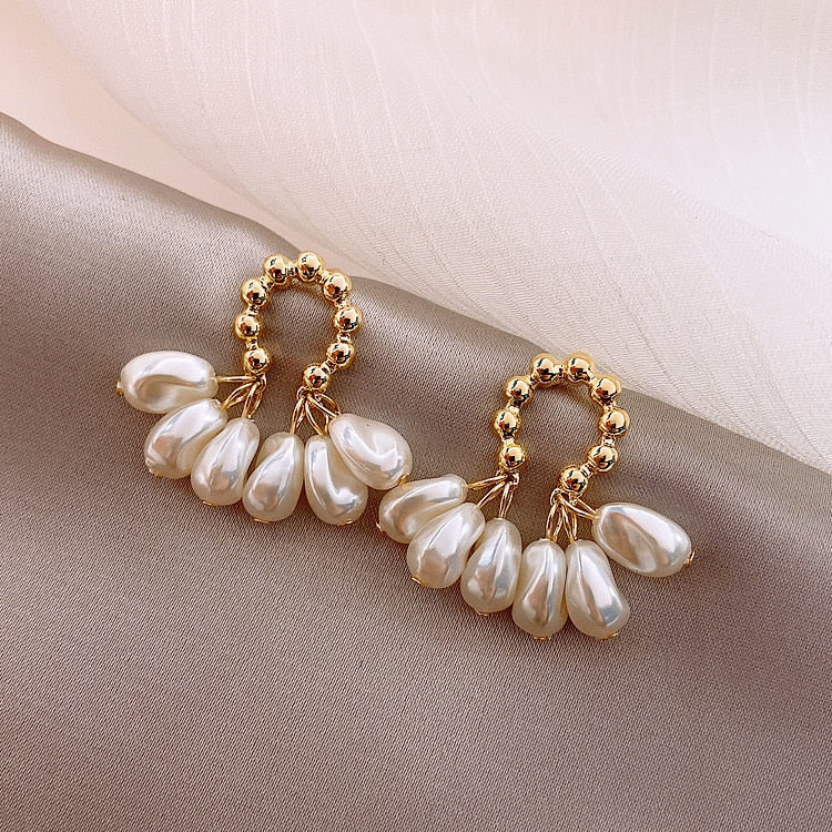 Elegant Baroque Pearl Dangle Earrings