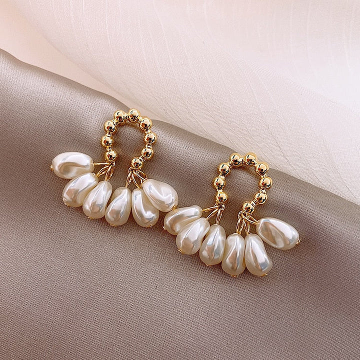 Elegant Baroque Pearl Dangle Earrings