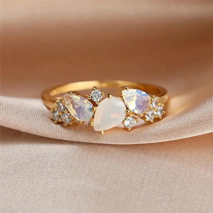 Vintage Golden Moonstone Ring