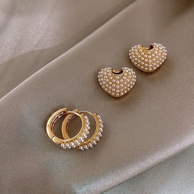Heart-Shaped Pearl Earrings