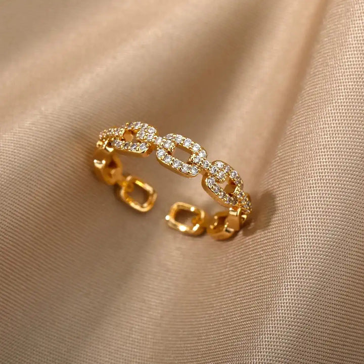 Verona Adjustable Chain Link Ring