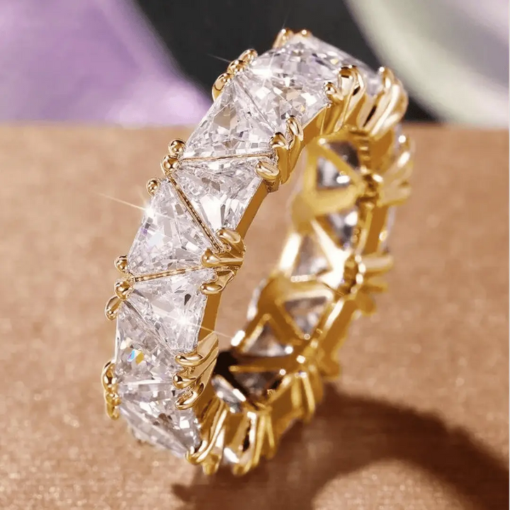 Vintage Triangular Stone Ring