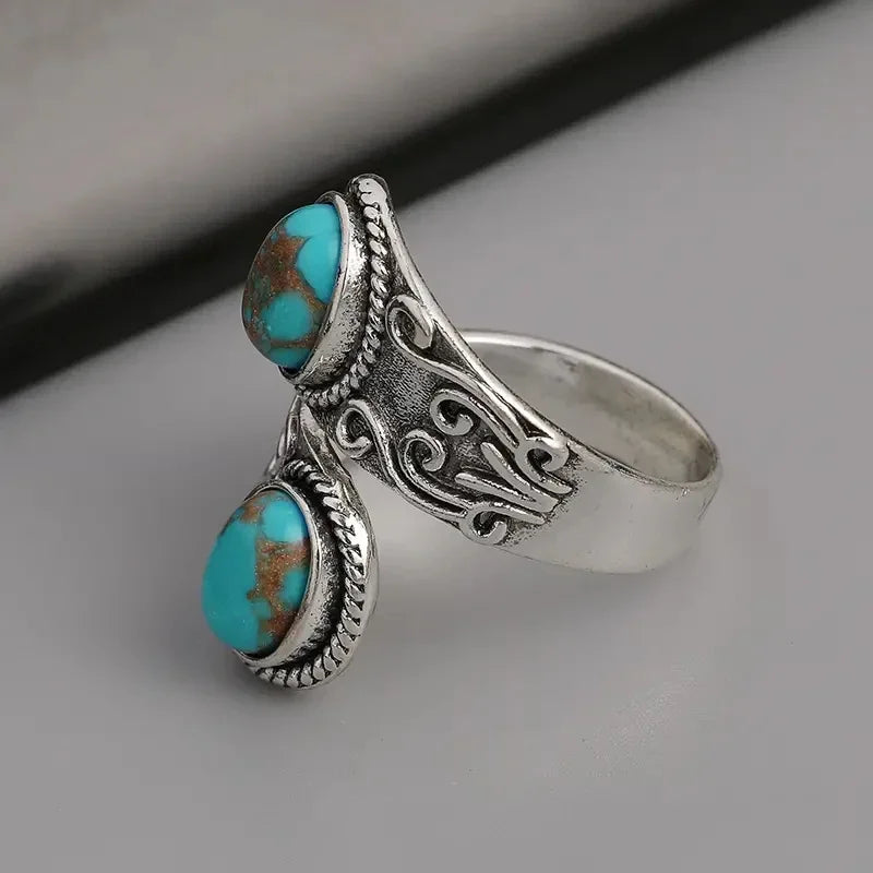 Delightful Vintage Turquoise Cross Band Ring