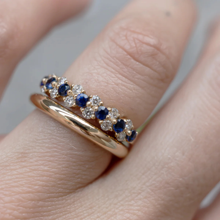 Sapphire Inlay Elegant Ring
