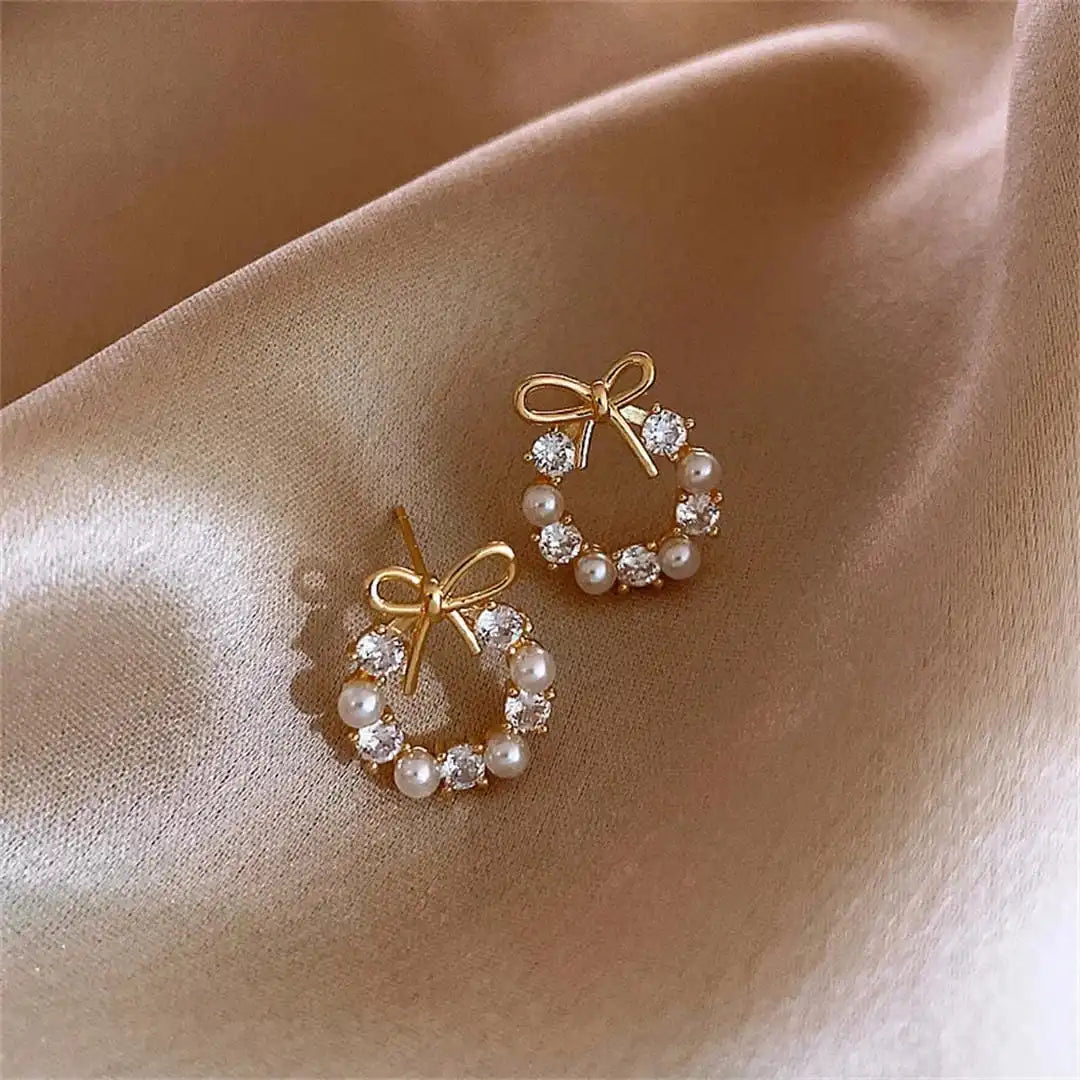 Pearl Bow Round Stud Earrings