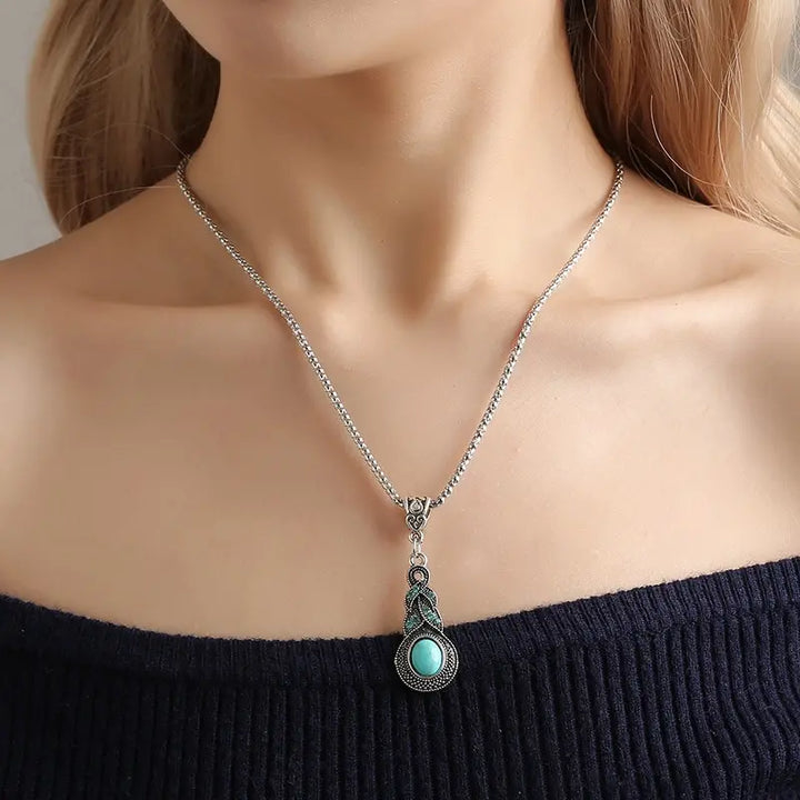 Vintage Turquoise Gemstone Jewelry Set
