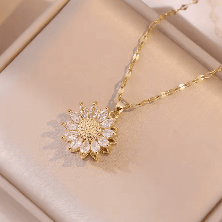 Elegant Silver Sunflower Zircon Jewelry Collection: Necklace and Earring Set