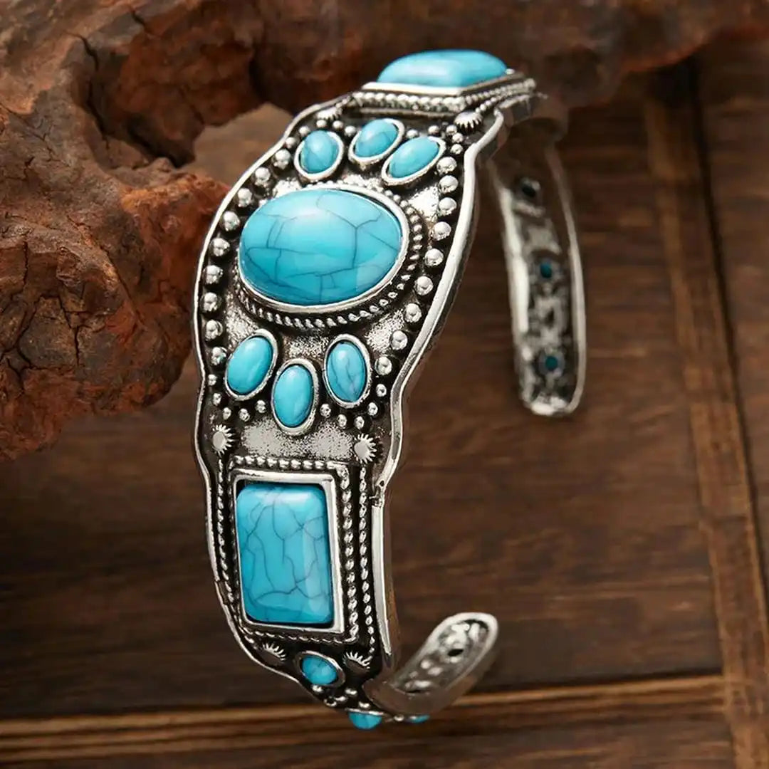 Vintage-Inspired Turquoise Cuff Bracelet