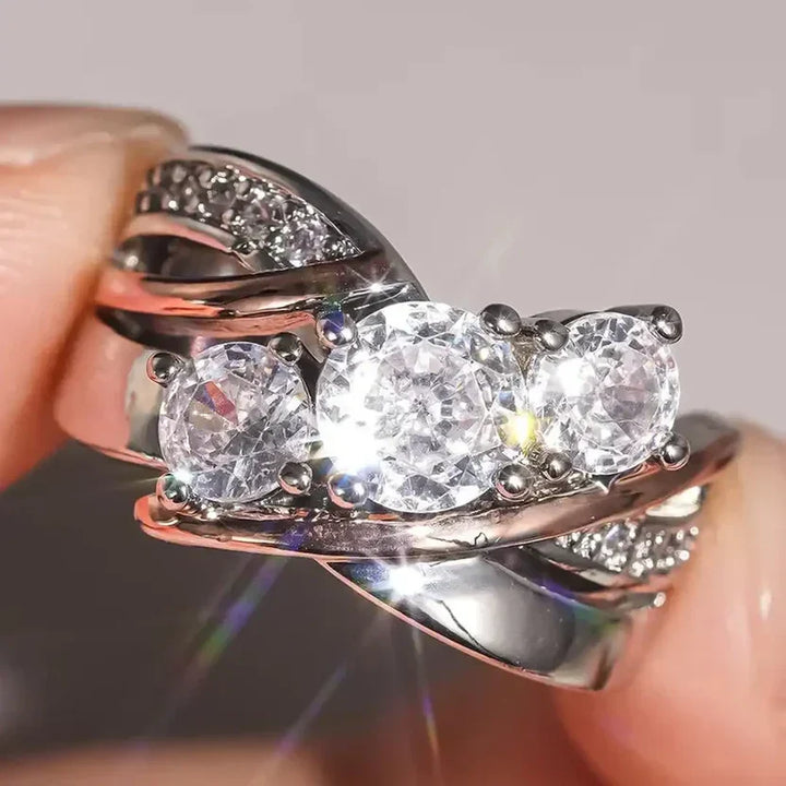 3D Zirconia Ring in Gold and Silver