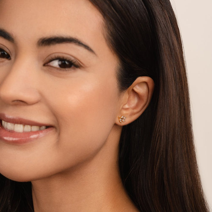 Chic Crystal Leaf Drop Earrings