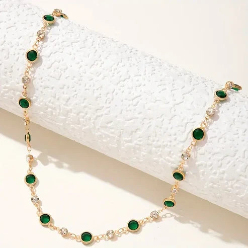 Elira Vescari Pendant Necklace