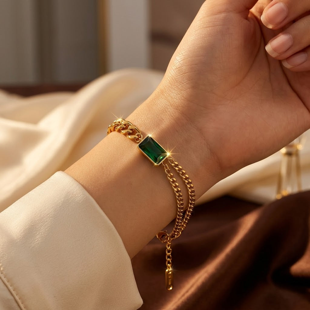 Gold Emerald Bar Chain Bracelet