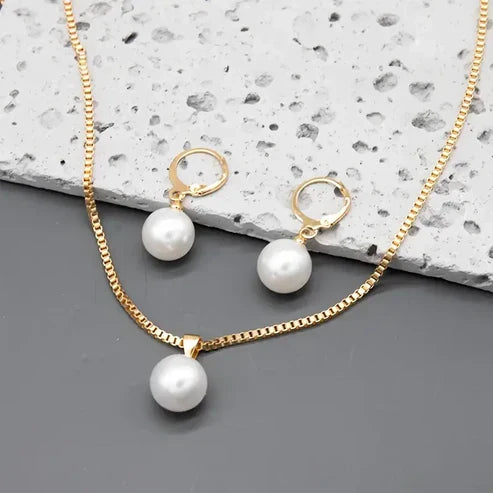 Elegant Golden Pearl Jewelry Set