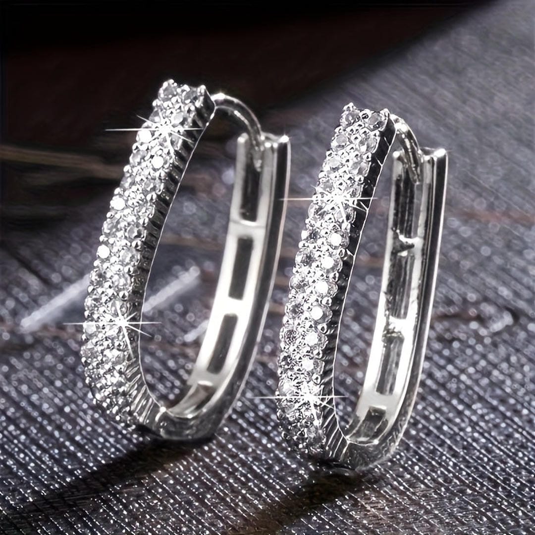 Elegant Round Zirconia Stud Earrings