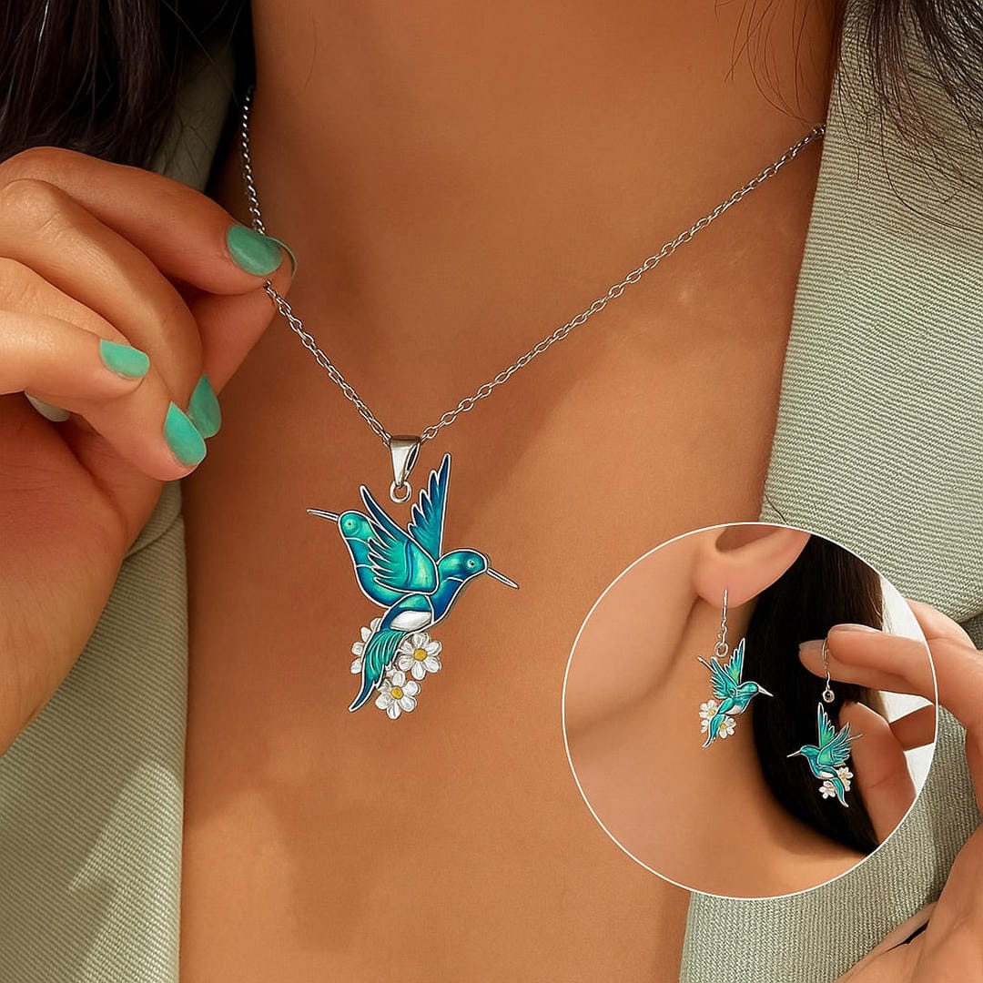 Stunning Hummingbird Pendant Necklace with Coordinating Earrings