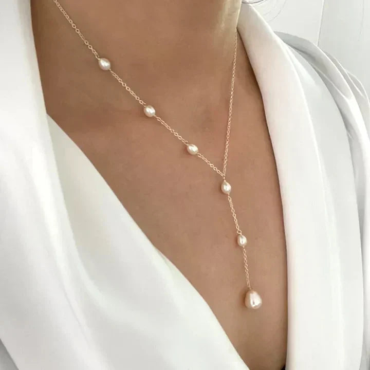 Timeless Pearl Pendant Necklace