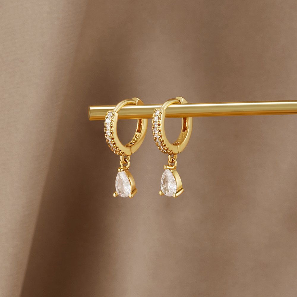 Opulent Gold Earrings Adorned with Crystals